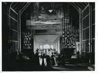 Alice Guy Blaché directing a Chronophone film